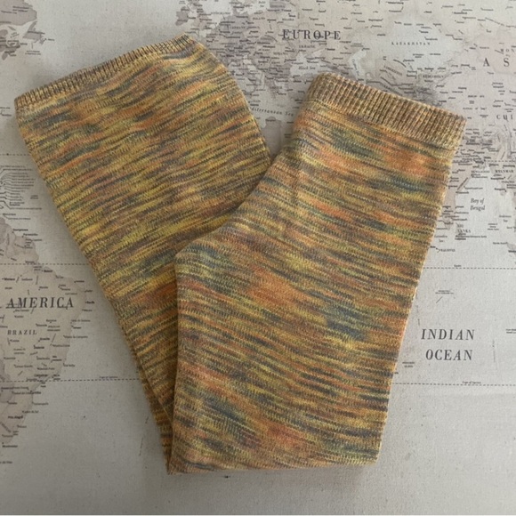 Forever 21 Girls Sweater Knit Pants
Size 11/12 Multicolor - Picture 1 of 7